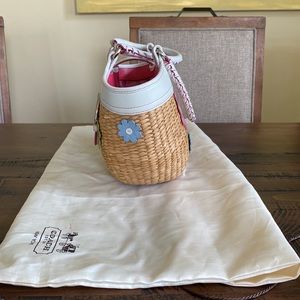 Coach straw bag with flower appliqué M3K-4443